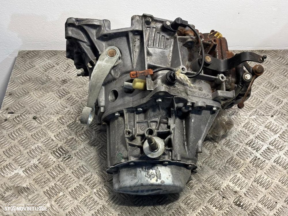 Caixa de velocidades manual PEUGEOT 406 1.8 16V REF. 20TE07 MOTOR LFY - 2