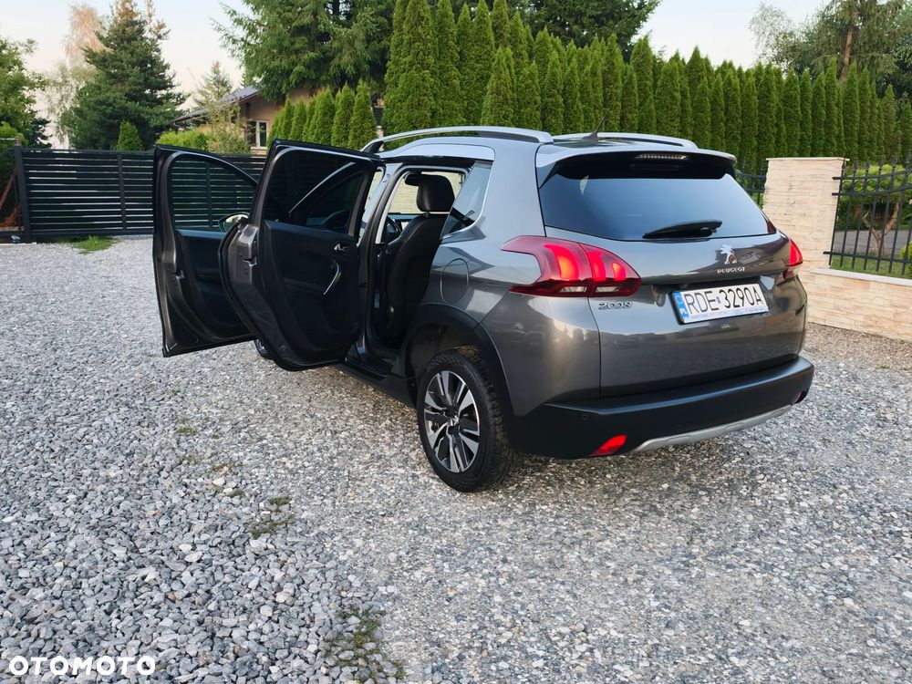 Peugeot 2008 - 18