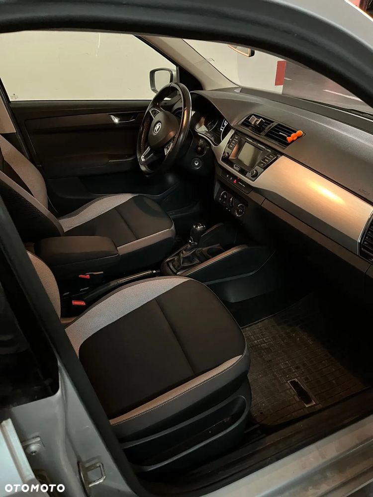 Skoda Fabia - 8