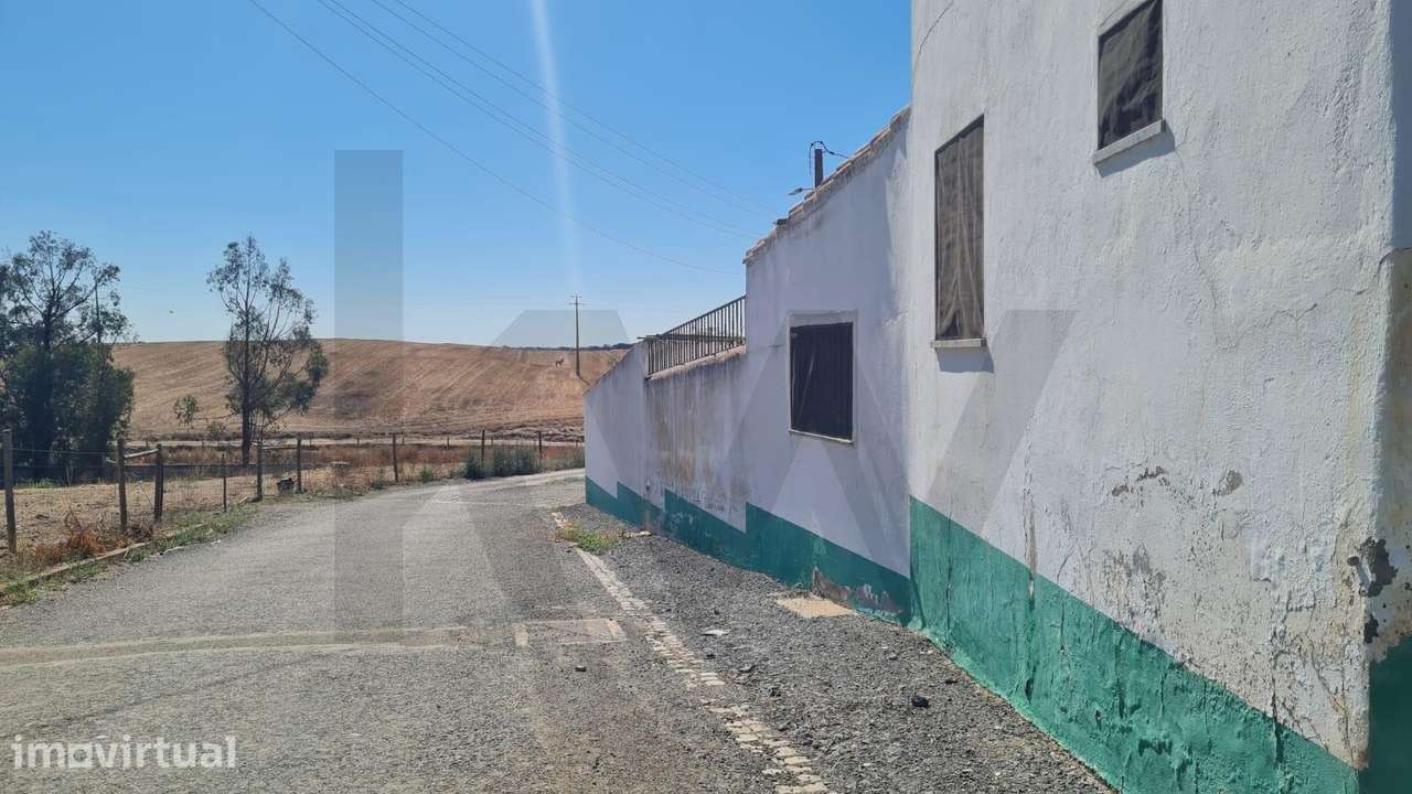 Moradia com logradouro e  garagem em Albernoa Beja - Grande imagem: 3/14
