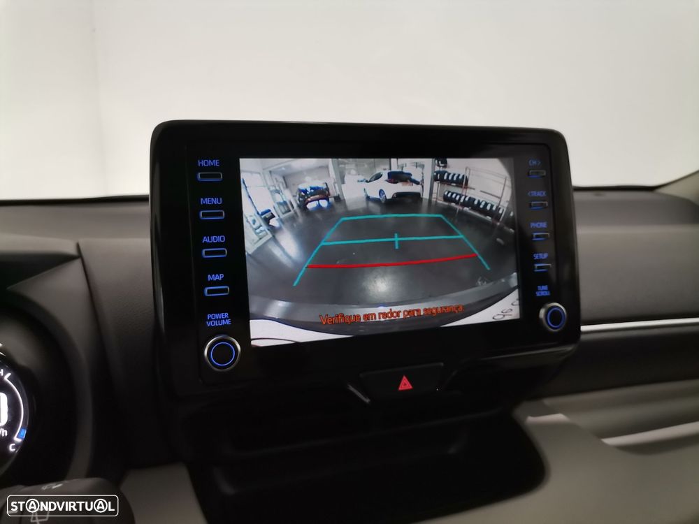 Toyota Yaris 1.5 HDF Luxury - 17