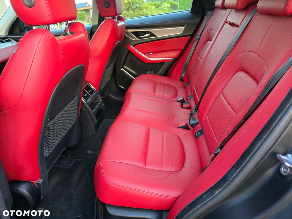 Jaguar F-Pace D200 AWD R-Dynamic S - 26