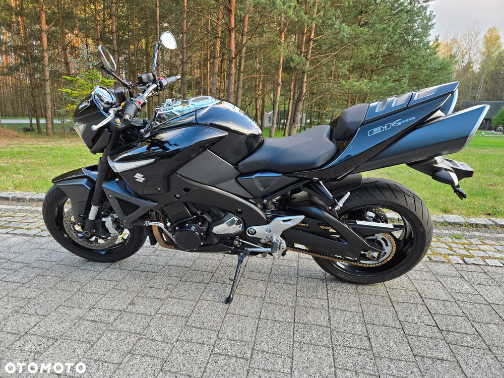 Suzuki GSX - 14