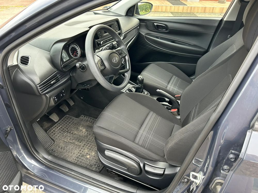 Hyundai i20 - 8