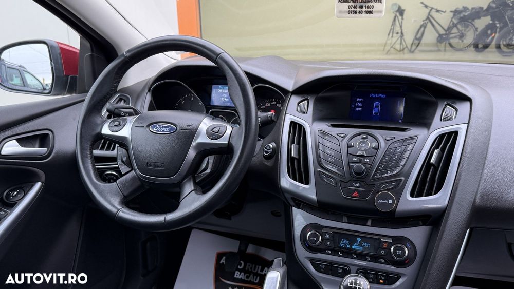 Ford Focus - 14