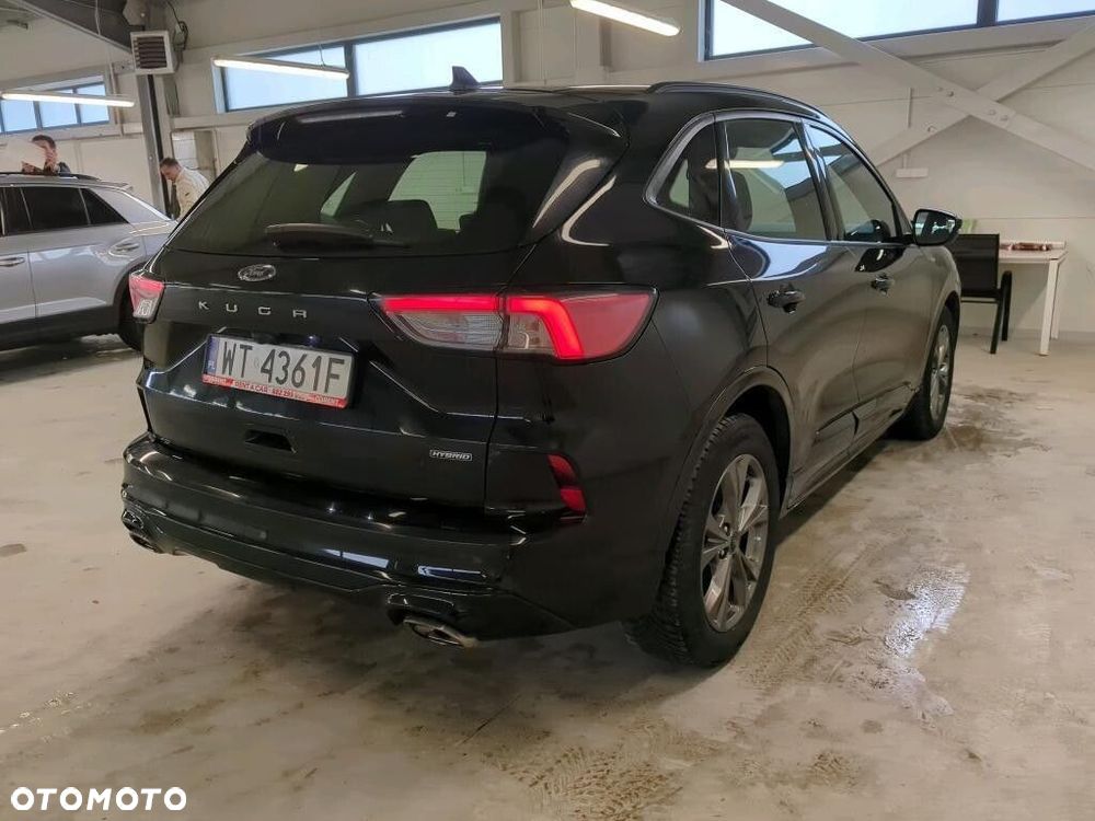Ford Kuga - 2