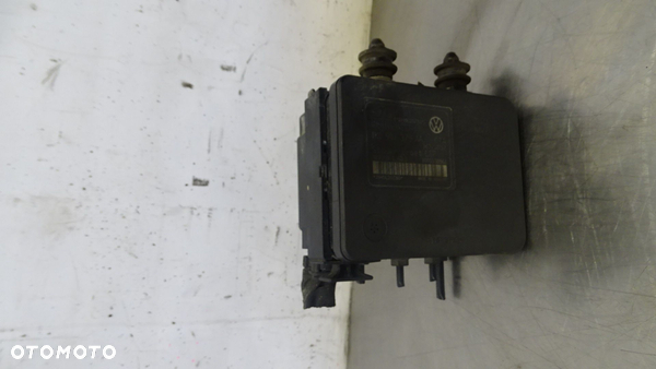 POMPA ABS VOLKSWAGEN GOLF V 2.0SDI 1K0907379AA 1K0614517T