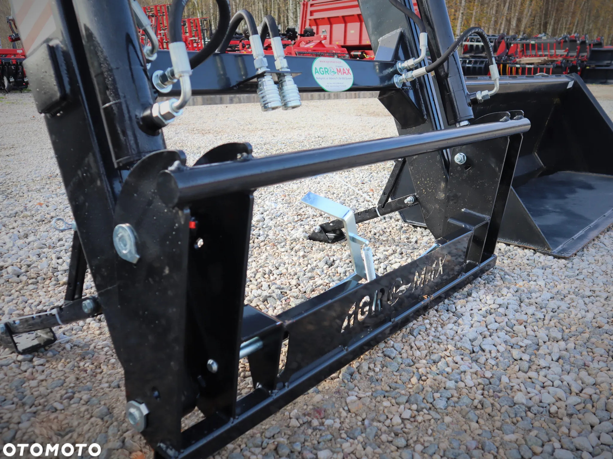 Ładowacz czołowy TUR do ursusa massey ferguson zetora AM30E z Agro-Max - 6
