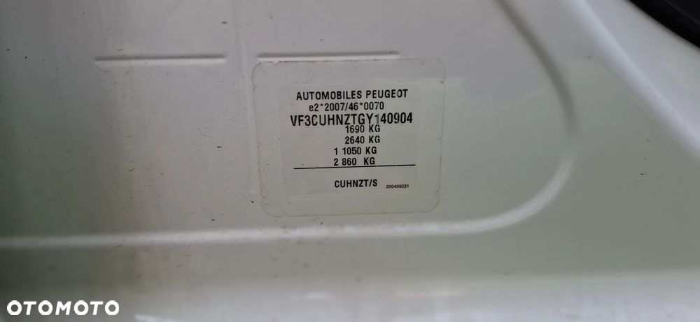 Peugeot 2008 1.2 Pure Tech GPF Allure S&S EAT6 - 35