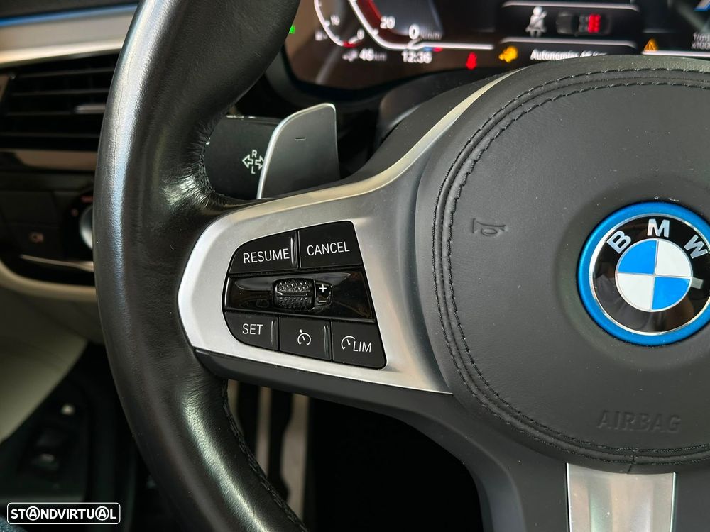 BMW 530 e iPerformance Pack M - 19