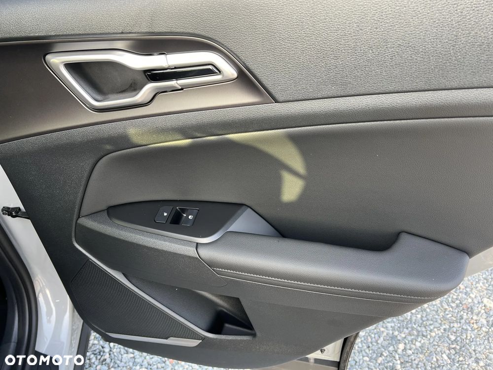 Kia Sportage 1.6 T-GDI HEV Business Line 2WD - 21