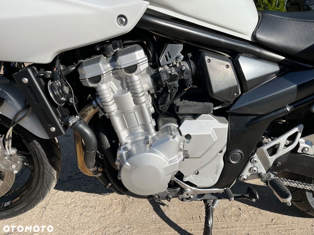 Suzuki Bandit - 17