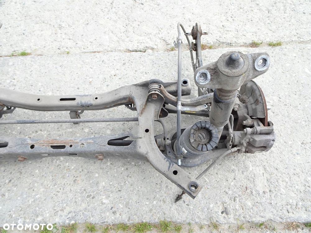 belka tył zawieszenie kpl. kia ceed iii 18-25 r. - 2