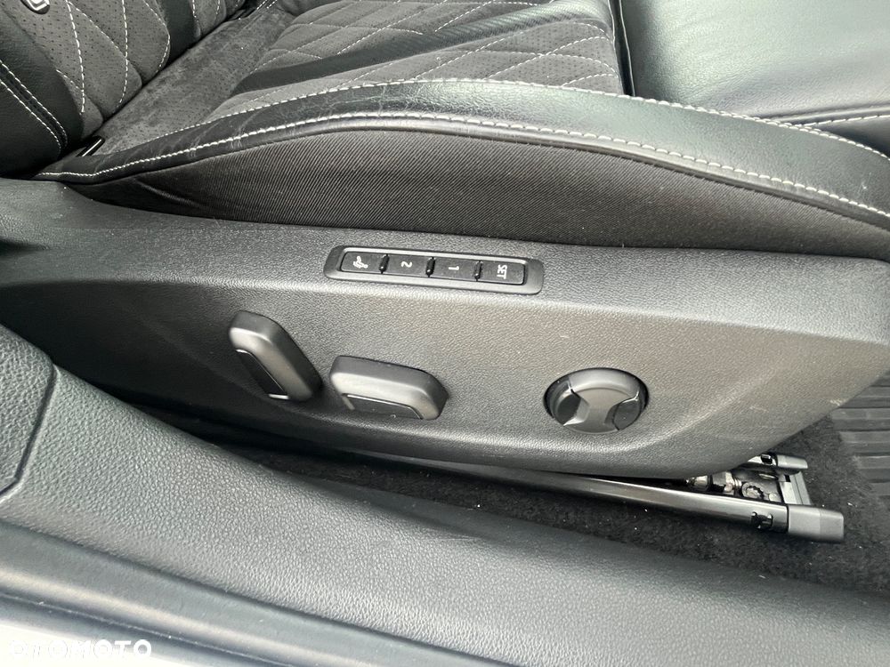 Skoda Octavia 2.0 TDI RS DSG - 17