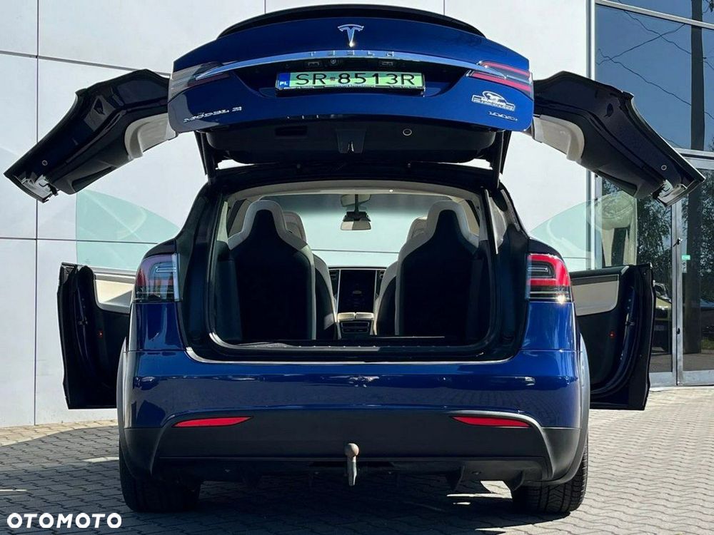 Tesla Model X Long Range Plus - 11