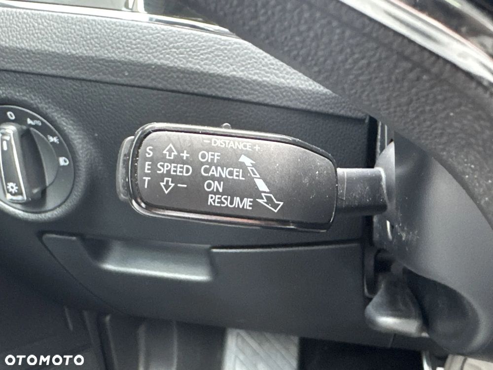 Skoda Superb 2.0 TDI SCR 4x4 L&K DSG - 24