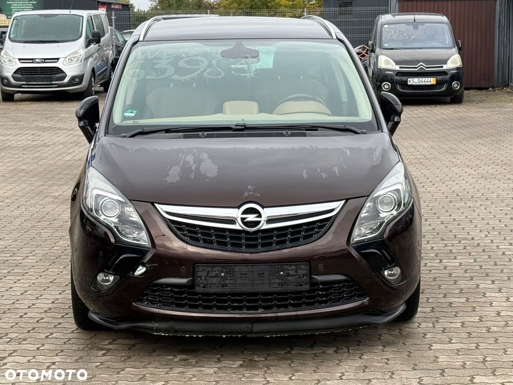 Opel Zafira - 2