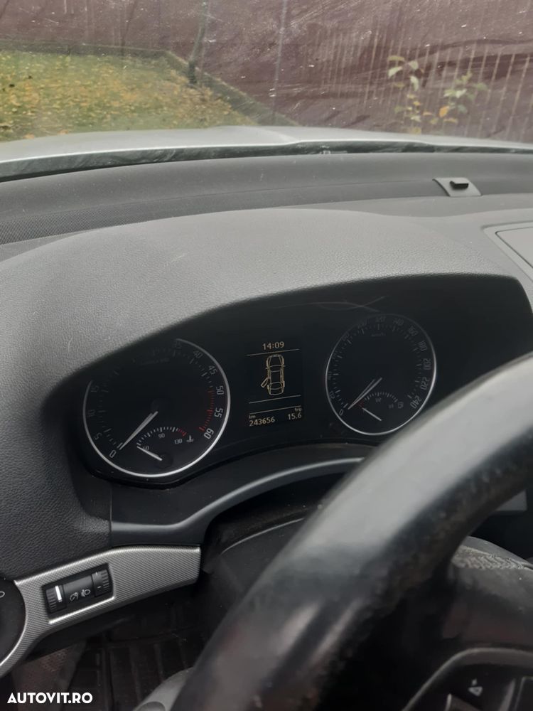 Skoda Octavia 2.0 TDI Elegance - 8