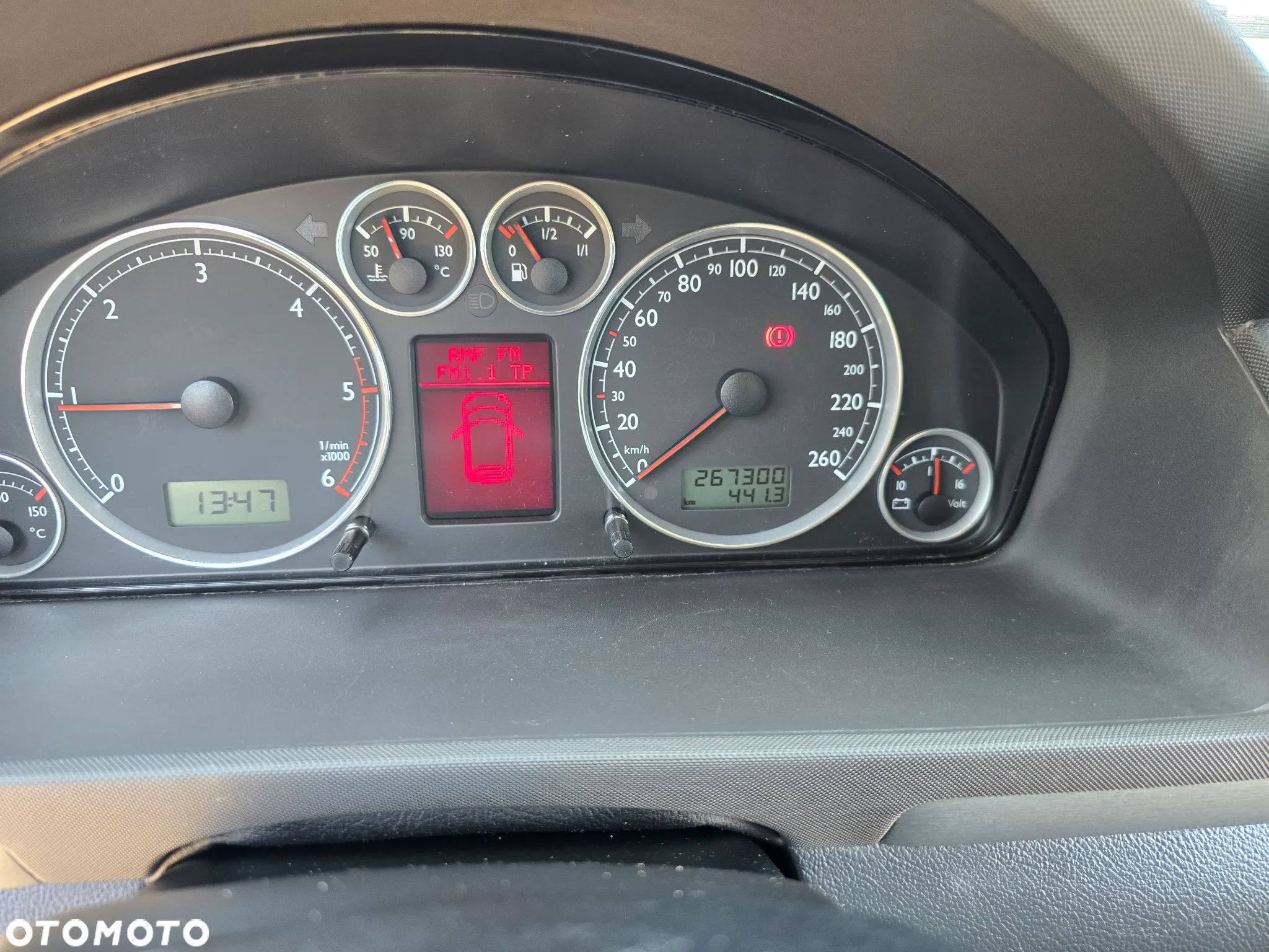 Volkswagen Sharan - 25