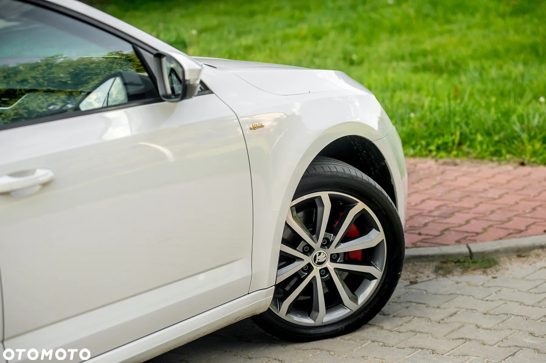 Skoda Octavia Combi 2.0 TSI 4x4 DSG Soleil - 16