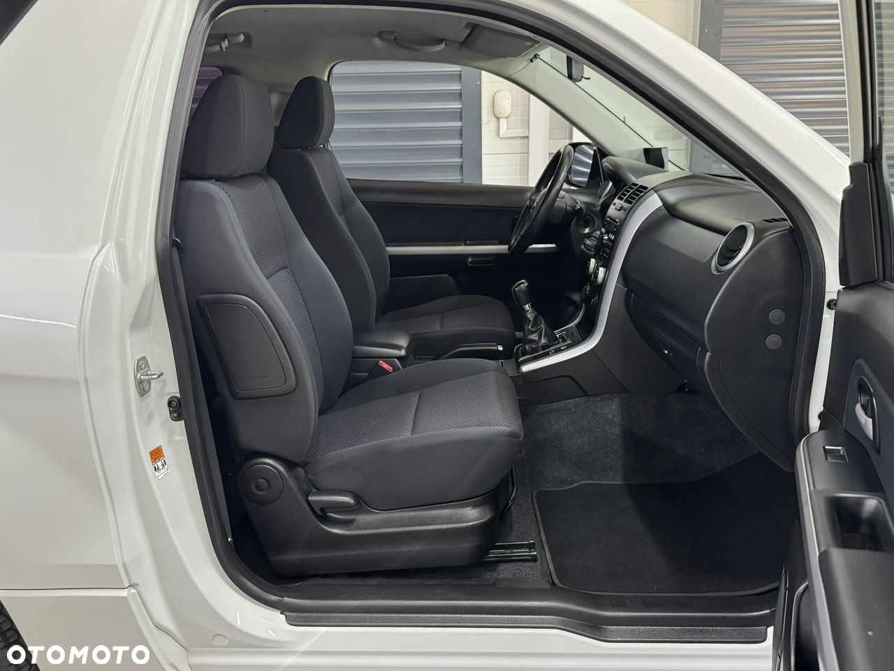 Suzuki Grand Vitara 2.4 Premium - 15