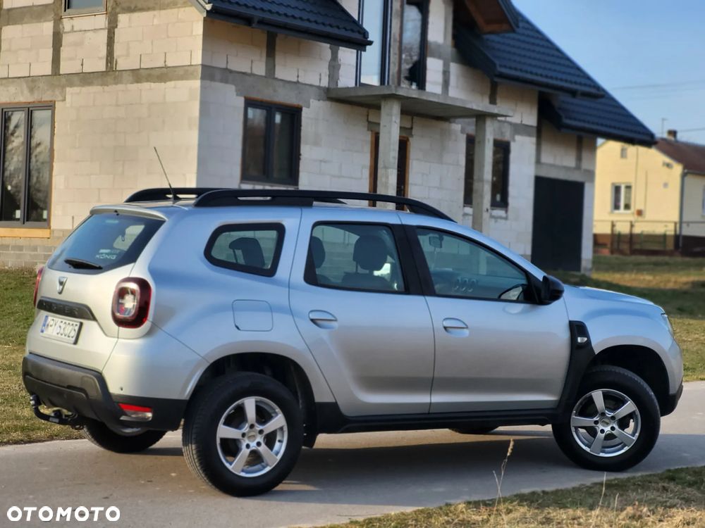 Dacia Duster 1.6 SCe Essential - 13