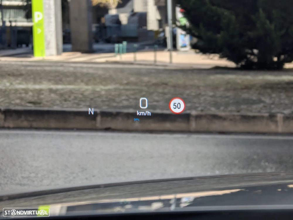 Mercedes-Benz E 300 d AMG - 28