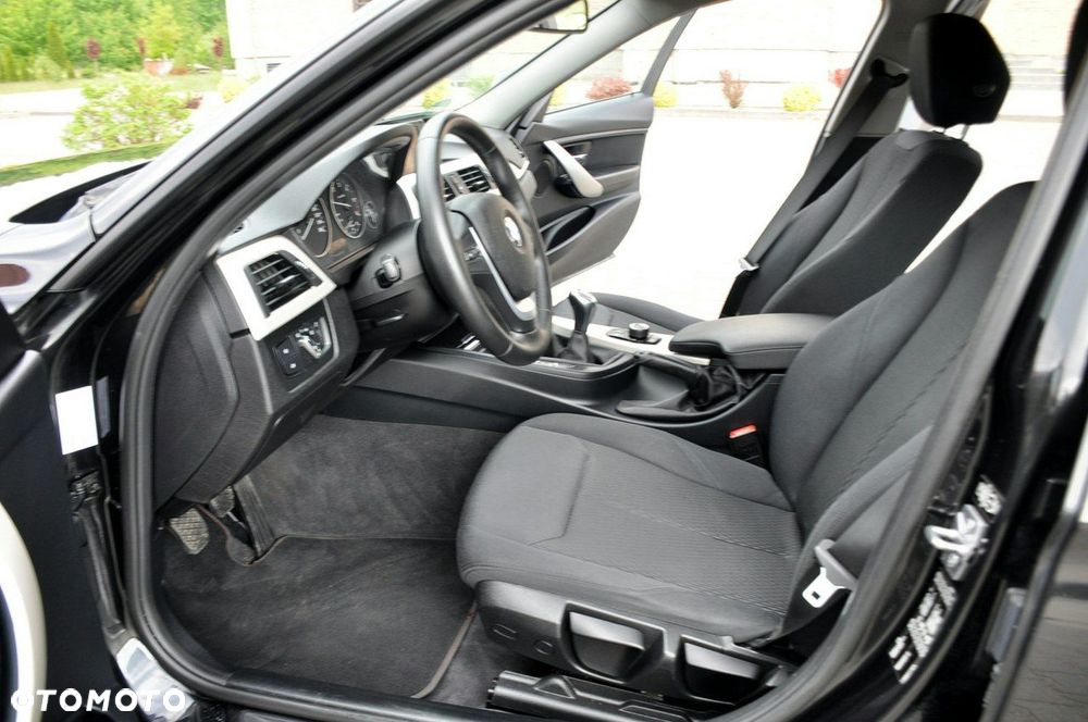BMW Seria 3 - 20