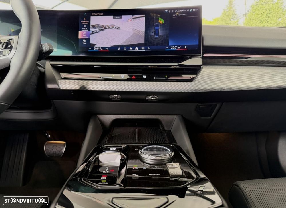 BMW 530 e Pack Desportivo M - 25