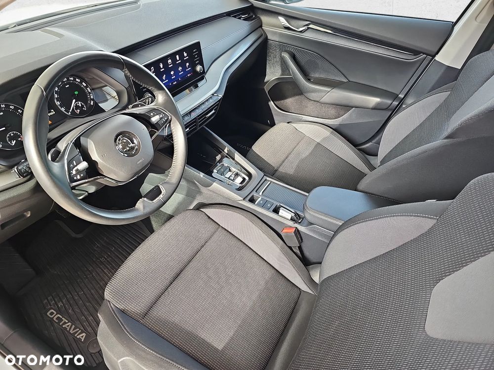 Skoda Octavia - 13