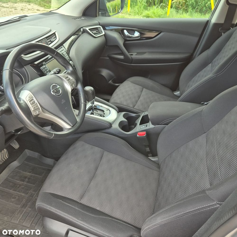Nissan Qashqai 1.2 DIG-T Acenta Xtronic EU6 - 7