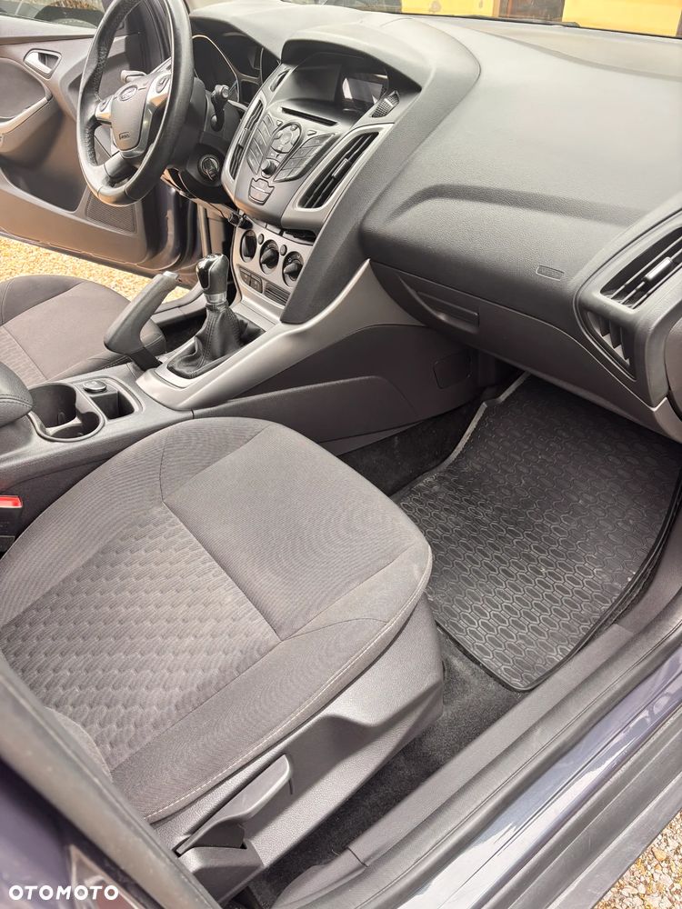 Ford Focus 1.6 Edition Start - 8
