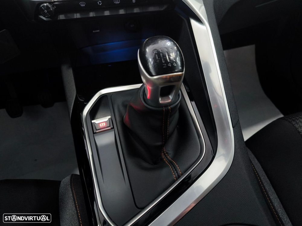 Peugeot 3008 1.5 BlueHDi Active Pack - 15