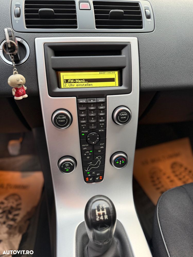 Volvo V50 1.6 D Momentum - 19