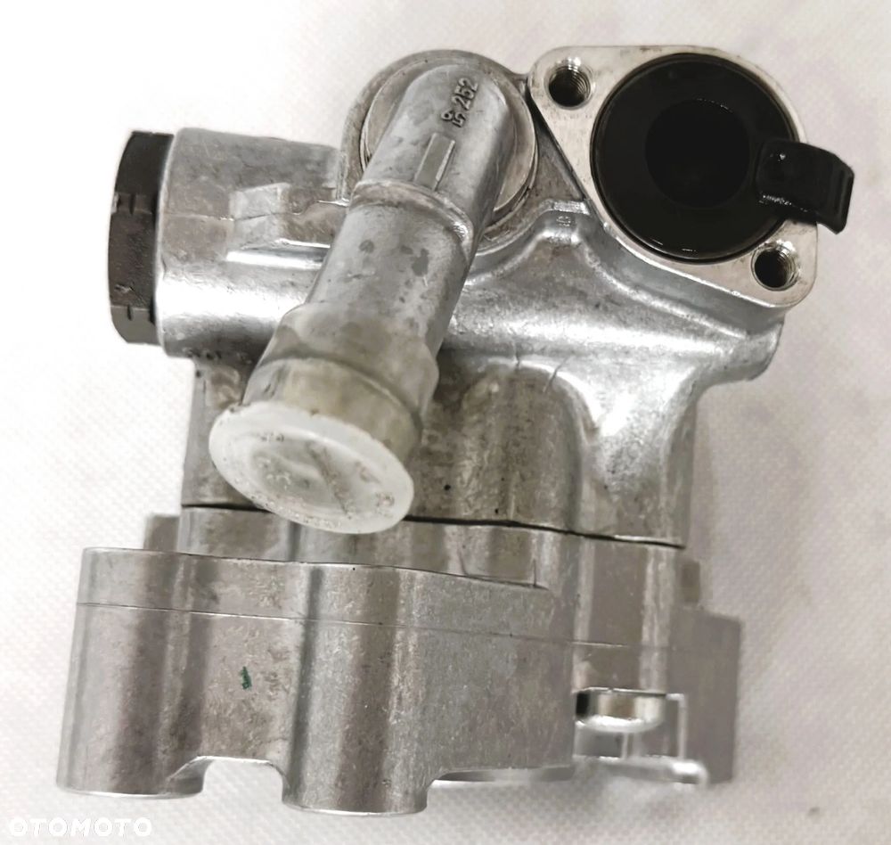 POMPA WSPOMAGANIA AUDI A8 4.0, VW TOUAREG 4.2 7P6422153A - 6