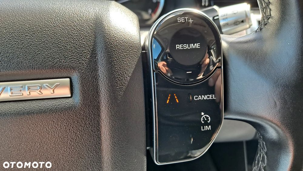 Land Rover Discovery Sport P250 Urban Edition - 19
