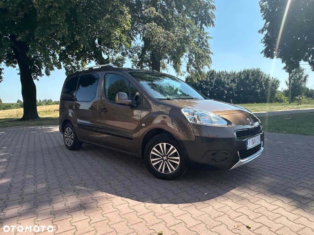 Peugeot Partner Tepee 98 VTi Family - 17