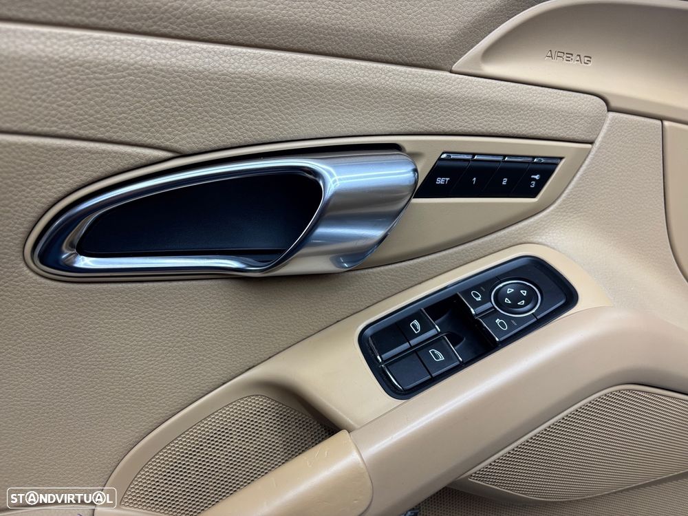 Porsche Boxster 2.7 PDK - 14