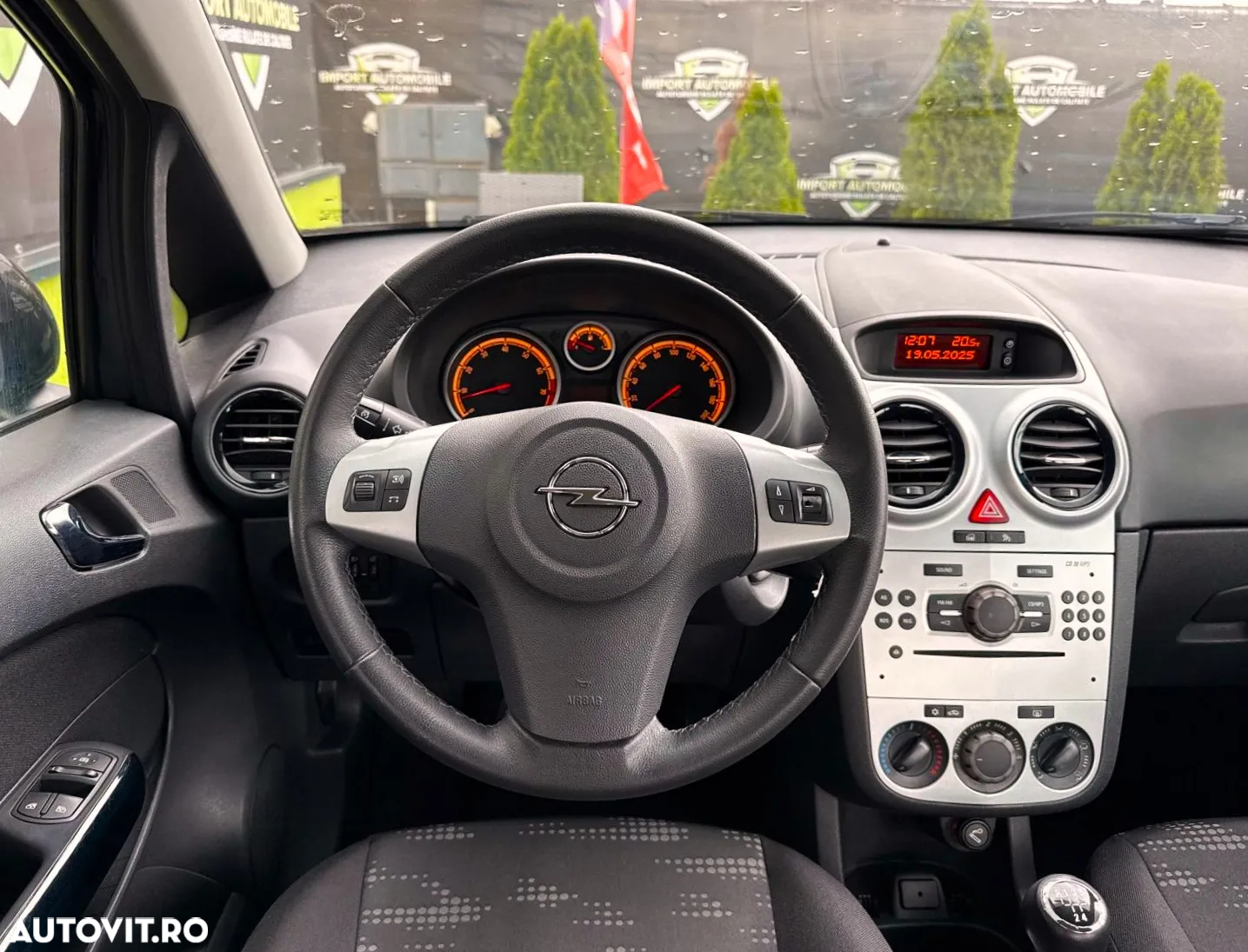 Opel Corsa 1.2 Essentia - 7