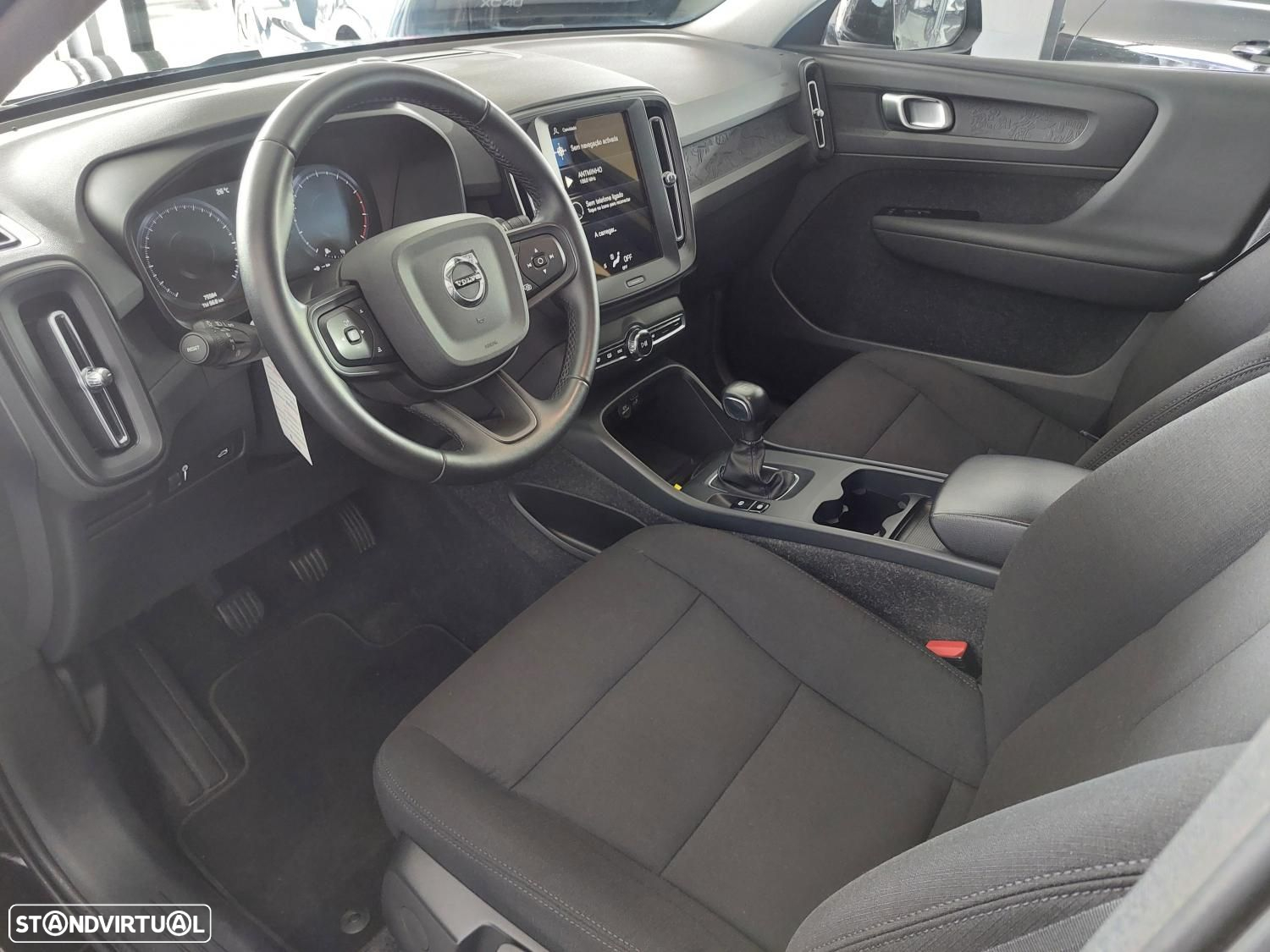 Volvo XC 40 1.5 T2 Momentum - 8