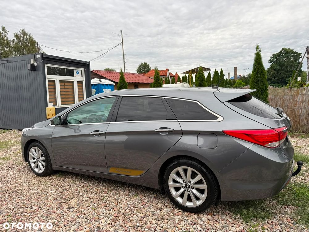 Hyundai i40 2.0 Premium - 12