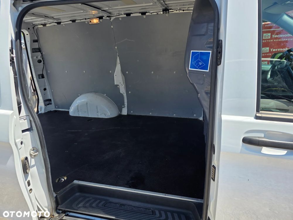 Mercedes-Benz Vito - 10