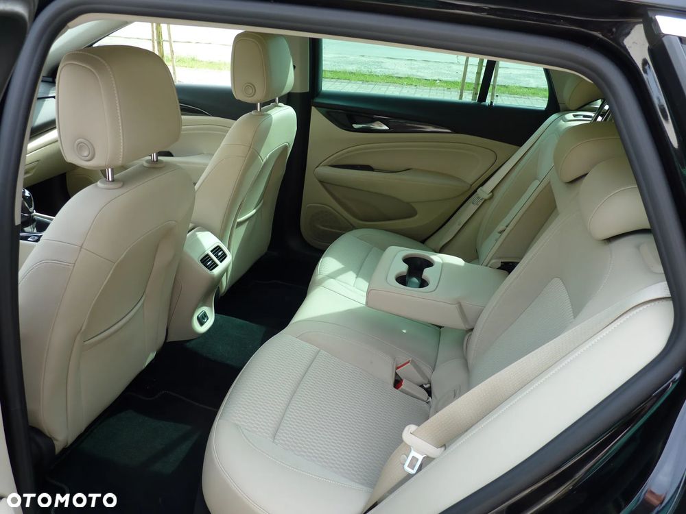 Opel Insignia 2.0 CDTI Exclusive S&S - 6