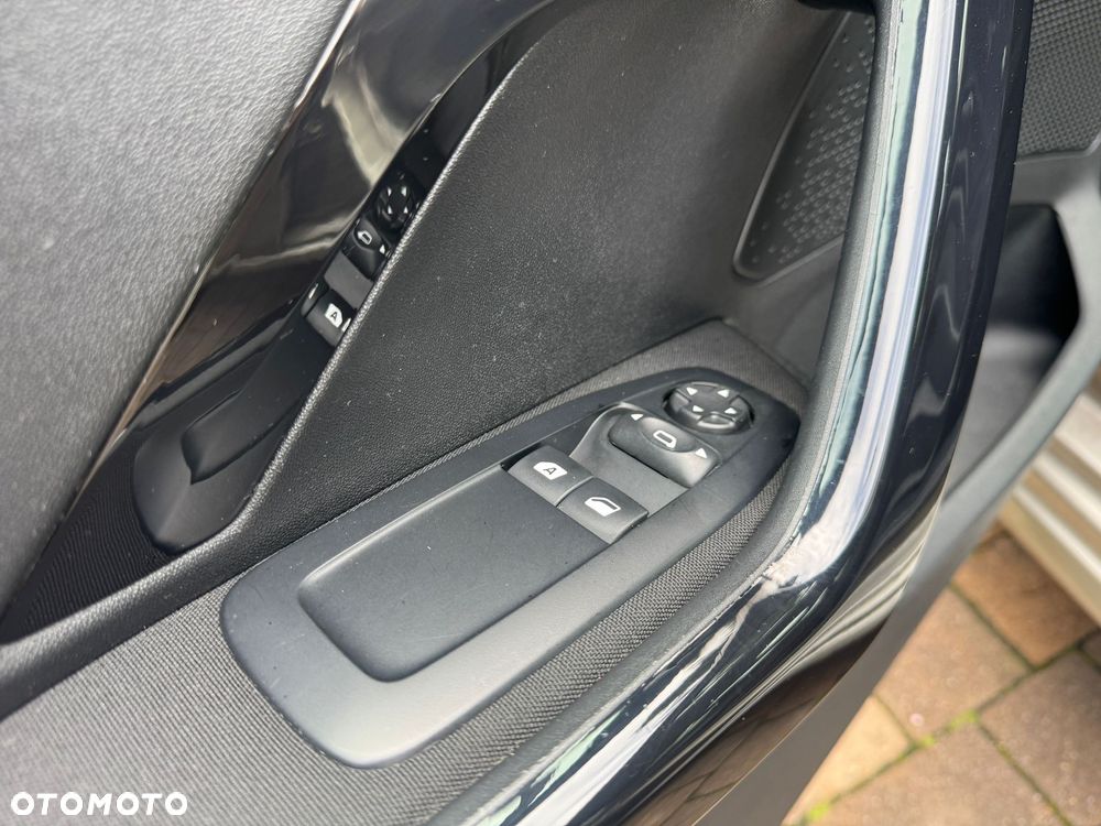 Peugeot 208 1.2 VTi Access - 20