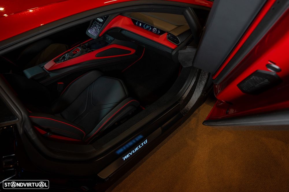 Lamborghini Revuelto 6.5 V12 - 22
