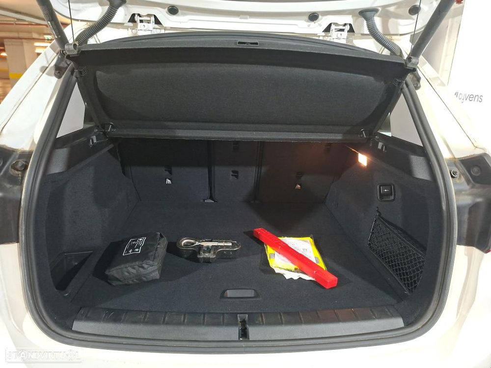 BMW X1 16 d sDrive Corporate Edition Auto - 10