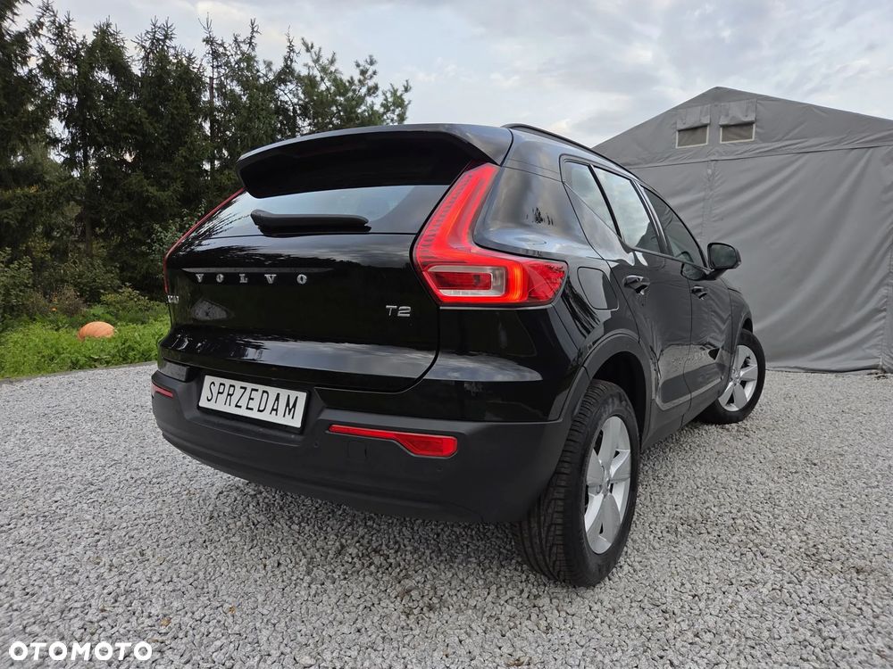 Volvo XC 40 T2 Momentum Pro - 27