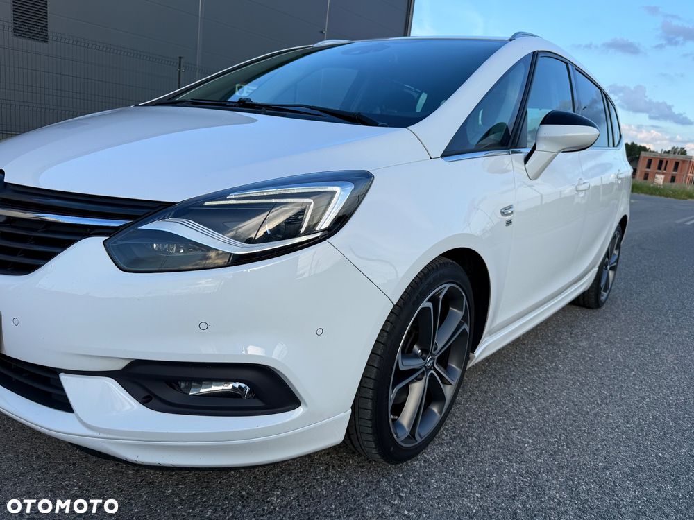 Opel Zafira 2.0 CDTI Elite - 21
