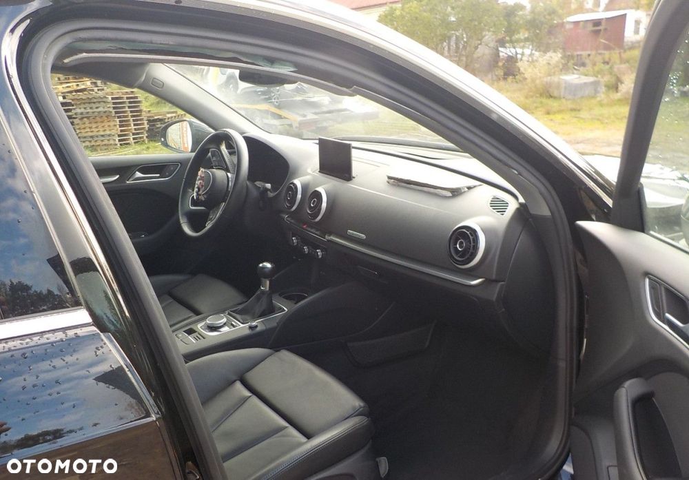 Audi A3 Sportback - 21