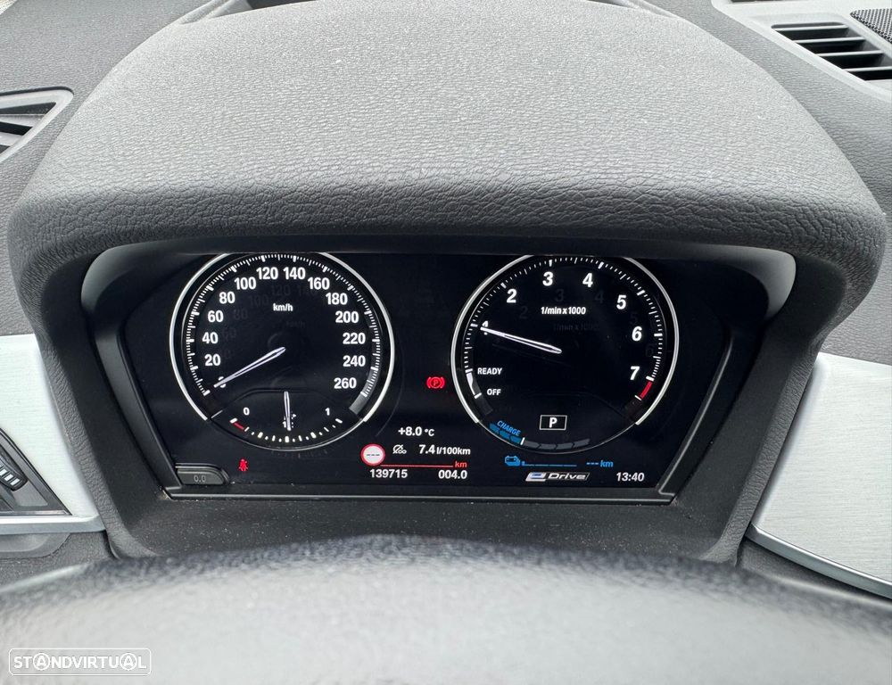 BMW X1 xDrive25e Sport Line - 10